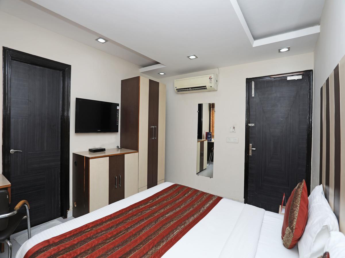 Hotel Balsons Continental Nueva Delhi Exterior foto